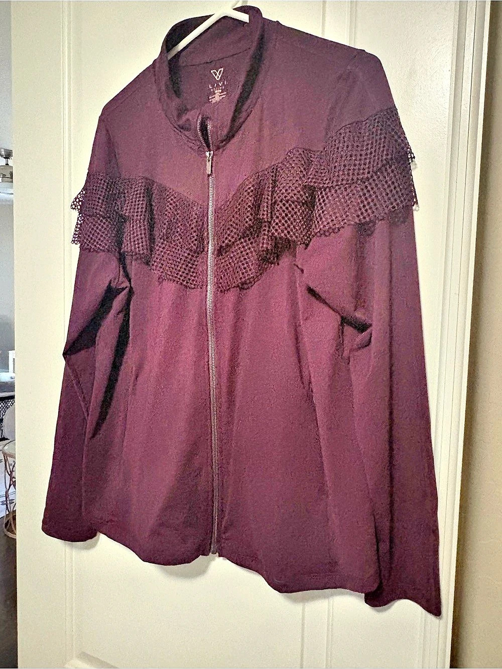 LIVI Active Women's Ruffle Mesh Bomber Jacket Purple Size 18/20 Like New